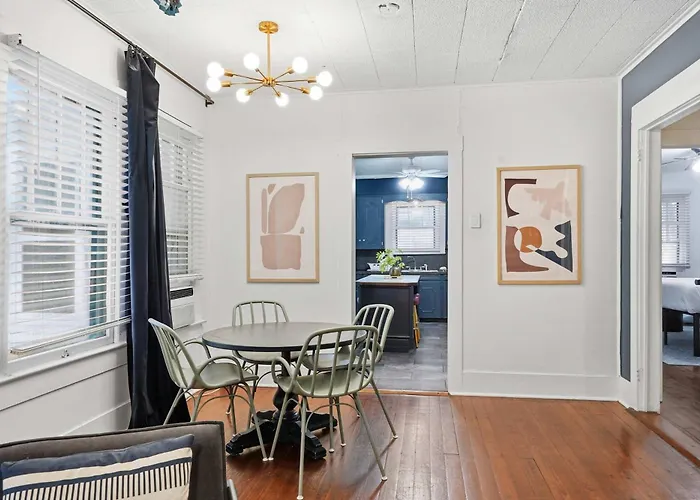 Quiet Private Near Ul & Downtown Lafayette