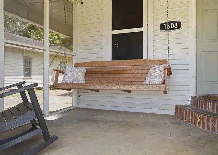 Quiet Private Near Ul & Downtown Hébergement de vacances Lafayette